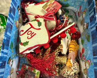 Christmas Ornament Collection Box