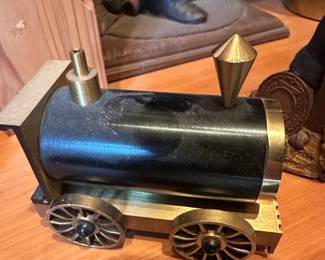 Vintage Train Desk Clock second image