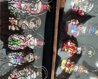 Thomas Pacconi Classics Christmas Ornaments Set third image