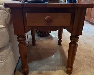 Ethan Allen End Table with Drawer