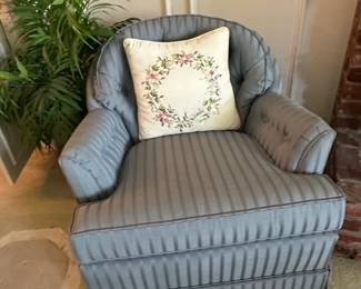Striped Upholstered Accent Chair with Decorative Pillow