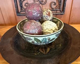 Decorative Sphere Collection in Ceramic Bowl