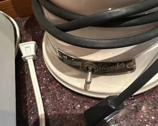 Vintage Waring Blendor Speed Blender Model  third image