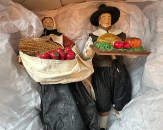 Byers Choice Pilgrim Couple Figurines