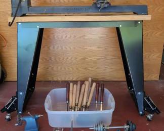 Craftsman 9in Lathe With Gouges And Accessories