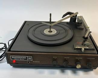 Garrard Masterworks Solid State Turntable, Vintage