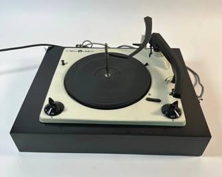 The Voice Of Music Turntable