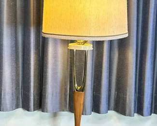 MCM Wishbone Table Lamp