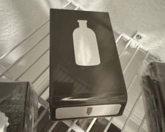 Ragproper Flask Box
