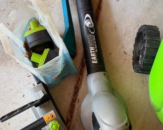 Leaf Blower and other power lawn tools with batteries