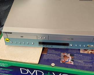 VHS/DVD Player