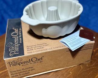 Pampered Chef - New!