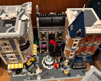 Lego Creator Assembly Square 10255