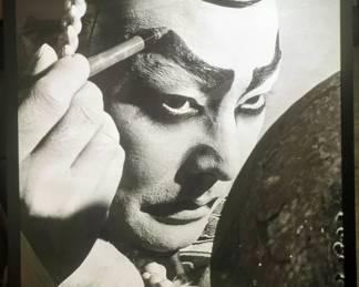 Huge original photo. Kabuki actor. Attributed to Albert Eisenstadt $350