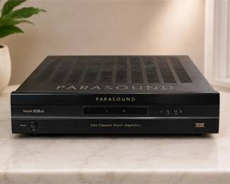 Parasound NewClassic 2125 v.2 Two-Channel Power Amplifier