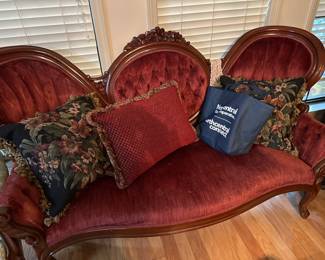 Vintage Ethan Allen Couch 