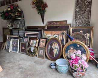 Variety of decorative art 