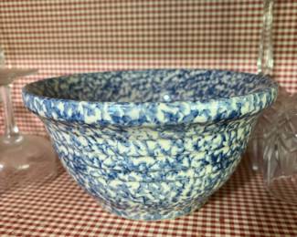 Roseville Ohio Pottery Blue and White Spongeware 2 Quart Mixing Bowl