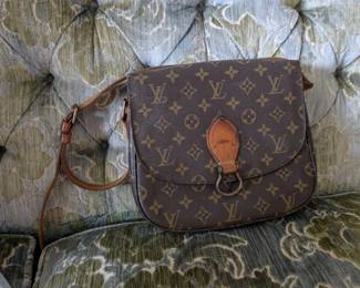 Authentic Louis Vuitton 