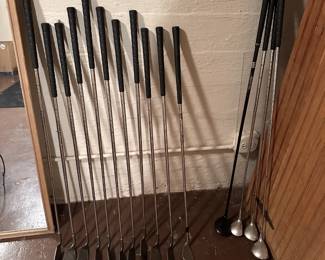 Full set of golf clubs