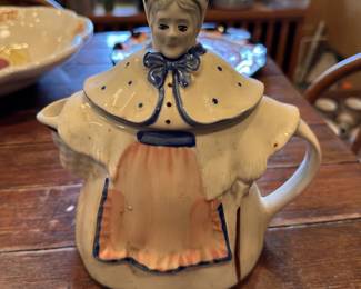 Vintage USA Pottery Tea Pot
