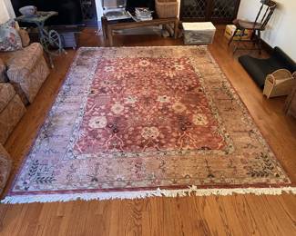 8 x 10, Hand-knotted Persian Rug.