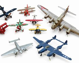 Collection of 1940s-1950s Model Airplanes