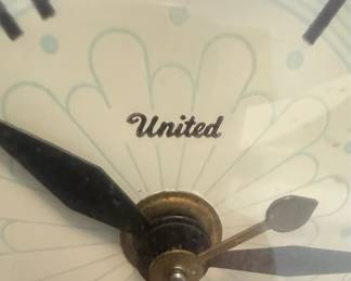 United Clock Corp. Model 870 Ballerina Musical Clock