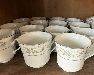 Sango Cannes 8078 Dinnerware Set