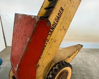 Structo Sandloader Toy