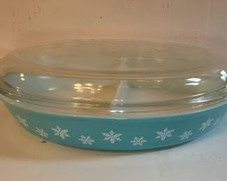 Pyrex Snowflake Turquoise Casserole Dish
