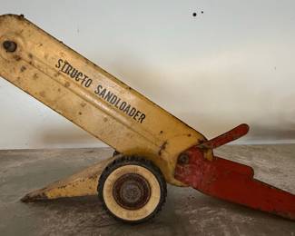 Structo Sandloader Toy