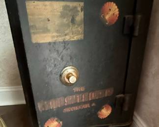 Victor Safe & Lock Co. Combination Safe