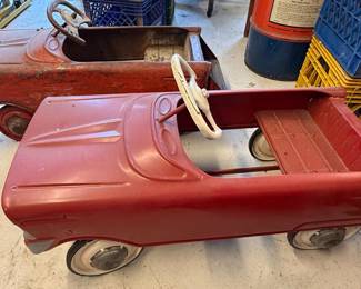 Vintage Murray Fire Chief Pedal Car