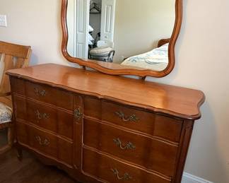 French Provincial Style Bedroom Suite