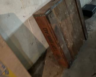 Wooden Tip Top Rocky Mount bread box. 