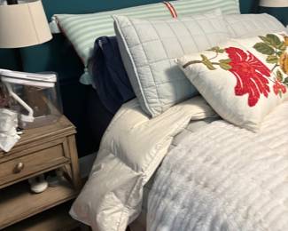 Decorative Throw Pillows