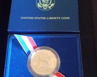 1986 Statue of Liberty Commemorative Silver Half Dollar Set