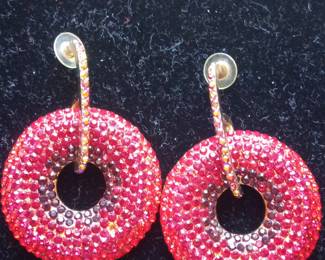 Red Gradient Rhinestone Hoop Earrings