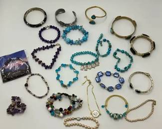 Bracelet Lot Beaded Gold Tone Silver Tone Stone Styles