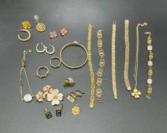 Gold Tone Jewelry Lot Bracelets Earrings Necklace Mixed Styles