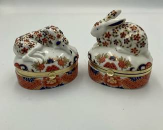 Andrea by Sadek Porcelain Pair of Rabbit Trinket Boxes