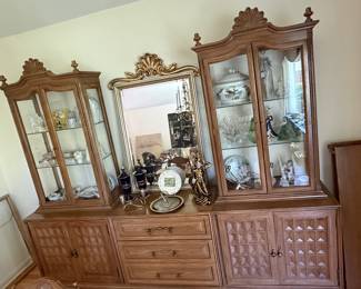 American of Martinsville Dining Room Set with China Cabinet and Buffet