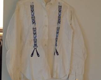 Ship 'n Shore "The Easy-Care Blouse" Embroidered Shirt