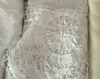 Vintage Linen and Lace Tablecloth Set with Reticella and Cutwork Details