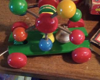 Kouvalias Wooden Pull Toy