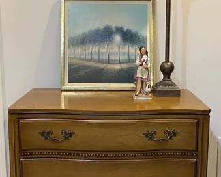 Vintage Drexel Small Chest Of Drawers. Lamp, Figurine And Art