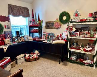 Full holiday room