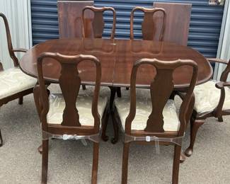 Ethan Allen Table