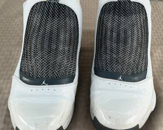 Jordan 19 Retro Sneakers